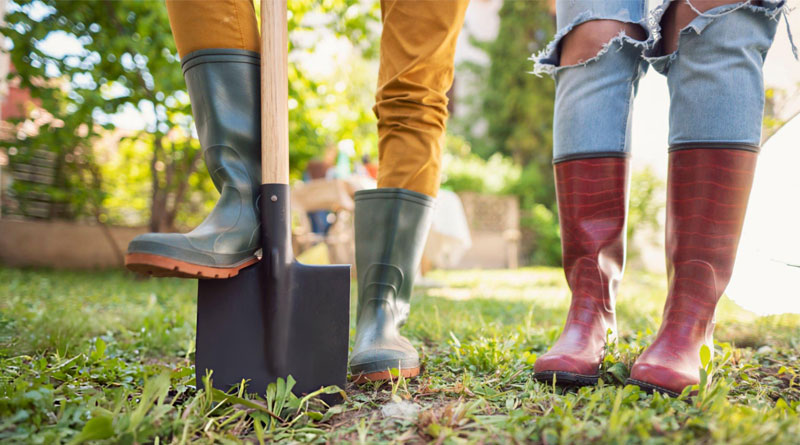 Best Gardening Shoes For Women