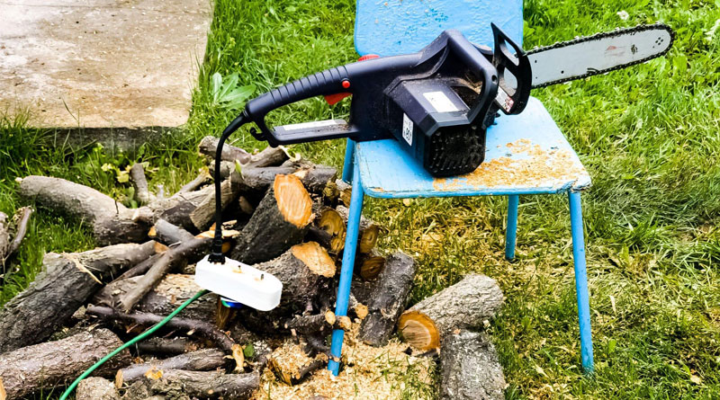 Best Corded Electric Chainsaws